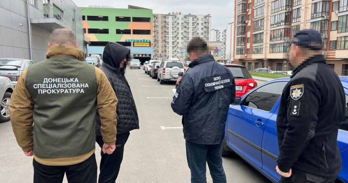 Новини України - На Донеччині заступник командира залучав військових до власного будівництва
