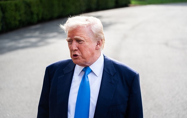 Новини світу - Трамп назвав "фейком" опитування ЗМІ щодо його рейтингу