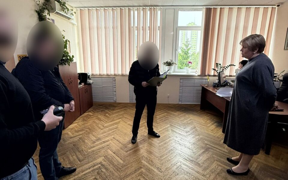 Київський главк СБУ припинив масштабне розкрадання бюджетних коштів посадовцями комунального підприємства КМДА «Соціотерапія»
