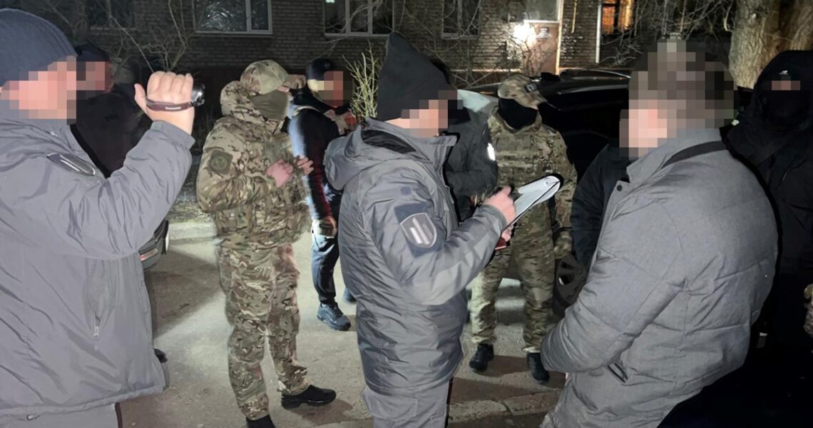 Новини України - "Дезертирство під ключ": у Запоріжжі судитимуть адвоката з дружиною