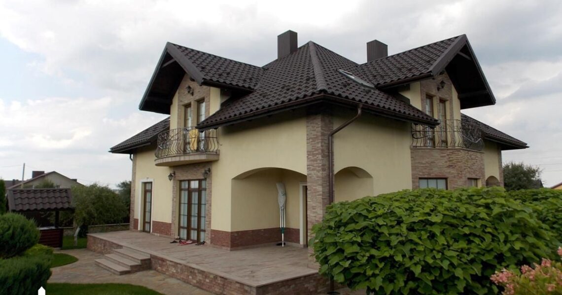 Новини України - Ексглаву податкової Тернопільщини підозрюють у приховуванні майна на 23 млн
