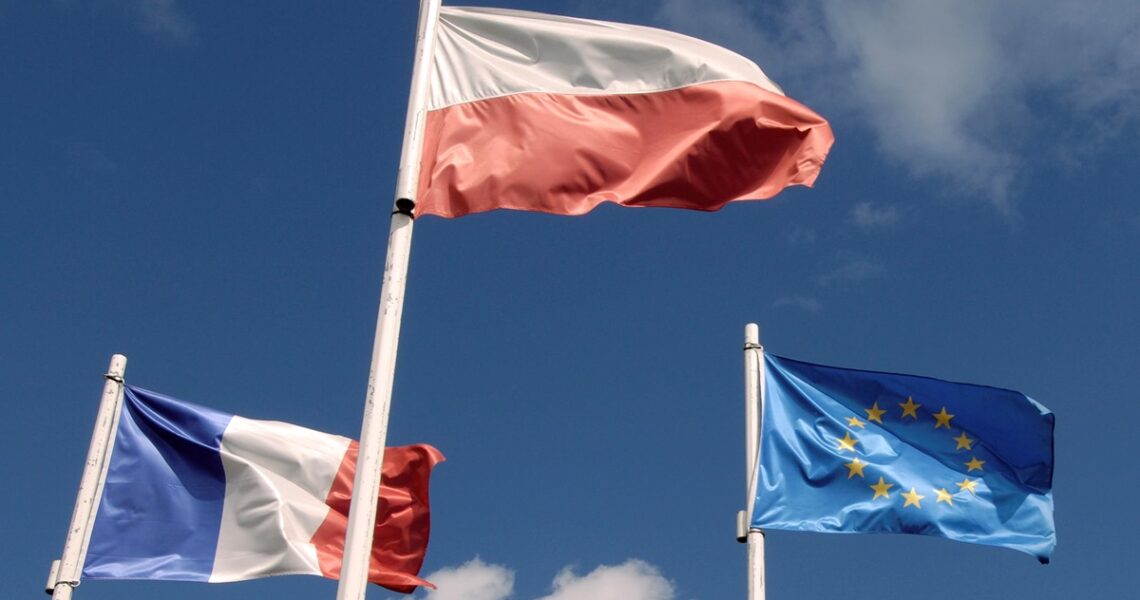 Новини світу - Франція та Польща підпишуть оборонний пакт - ЗМІ