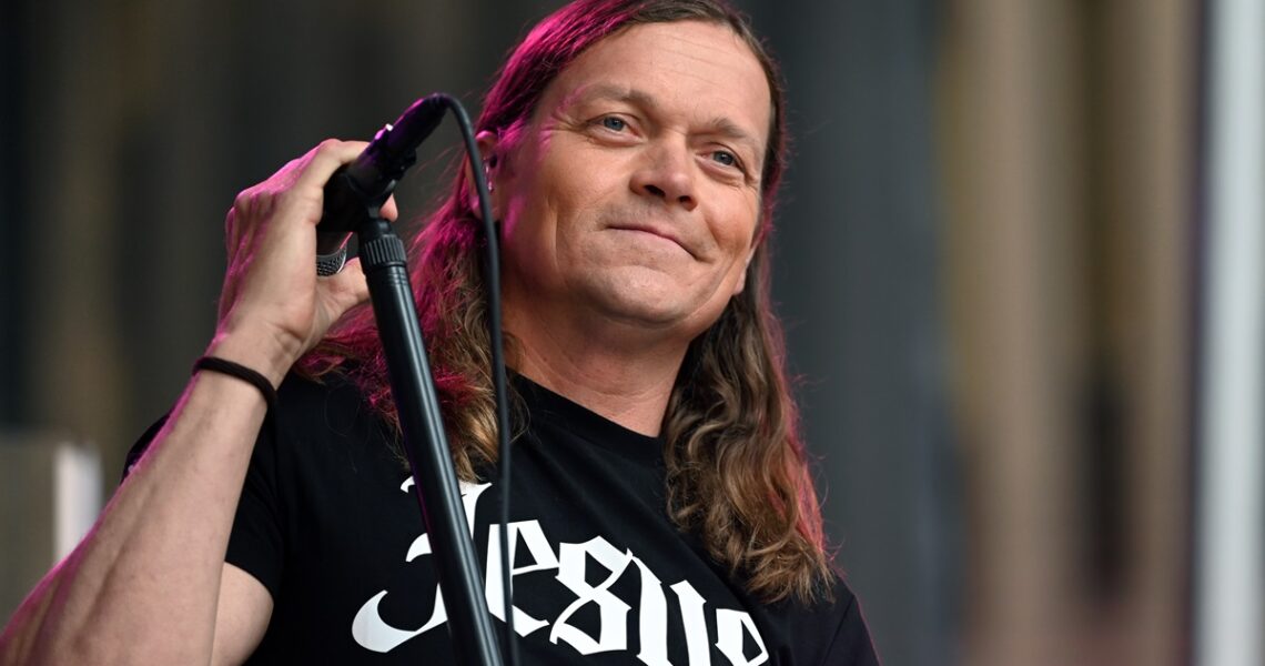 Новини культури - Фронтмен 3 Doors Down Бред Арнольд розповів про боротьбу з раком
