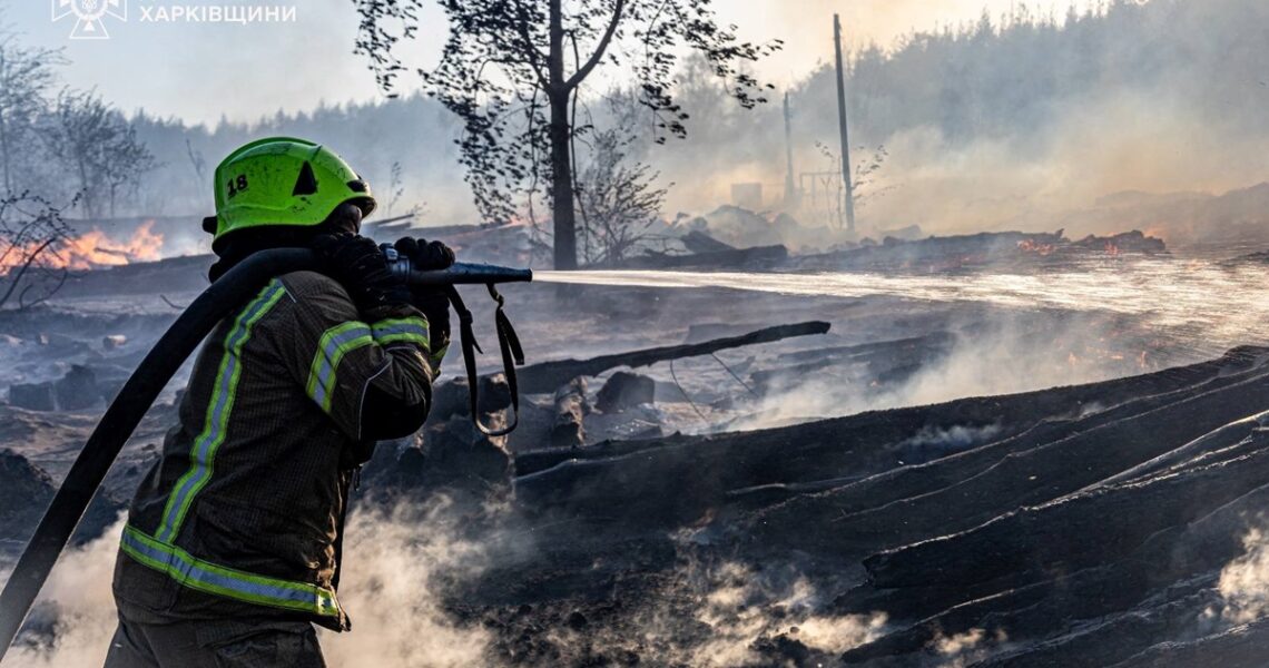 Новини України - Лісова пожежа поблизу Ізюма поширюється