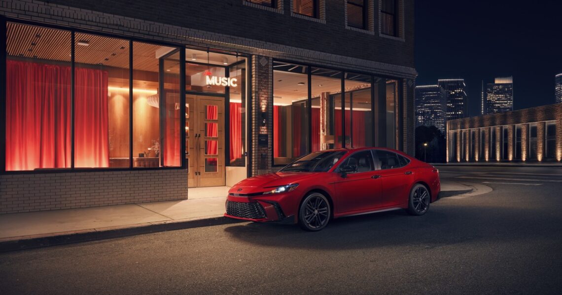 Авто новини - Нове покоління Toyota Camry отримало спецверсію