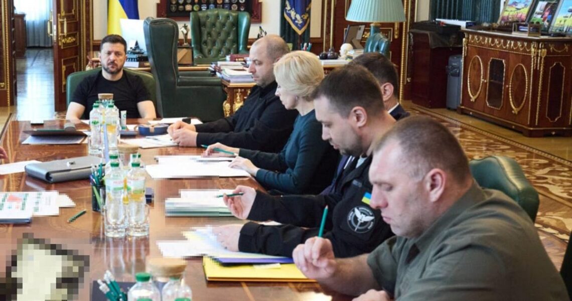 Новини України - Обмін "1000 на 1000": Зеленський провів нараду