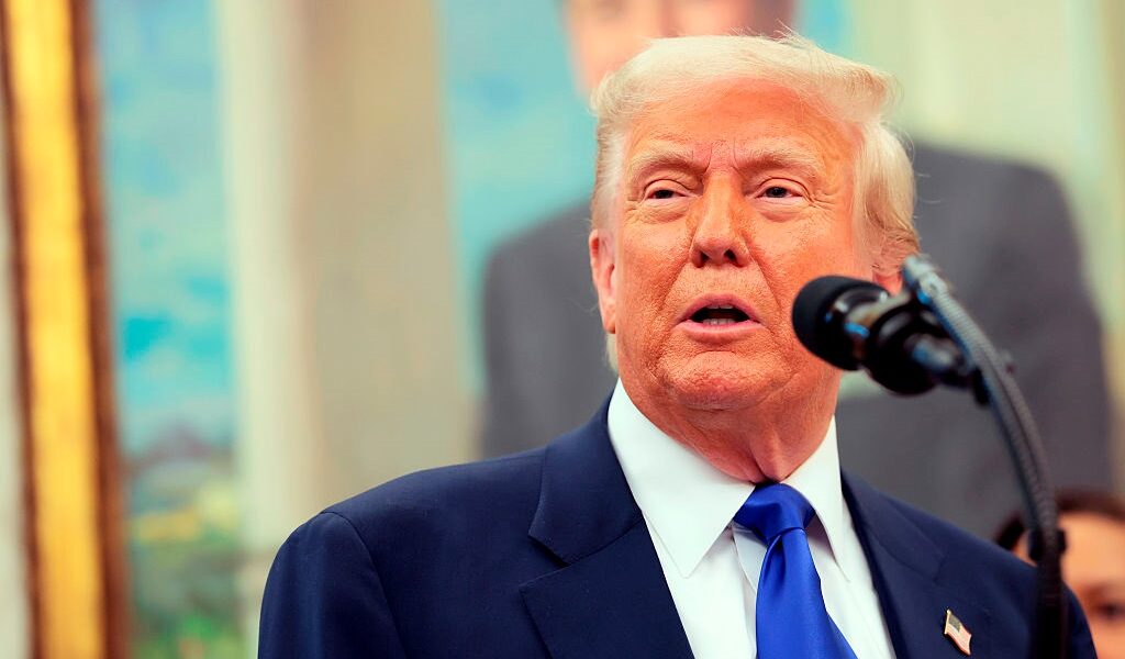 Новини світу - Перша угода Трампа. Торгівельна війна з Британією