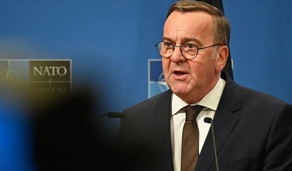 Новини світу - Пісторіус закликав збільшити оборонний бюджет ФРН до €60 млрд - ЗМІ