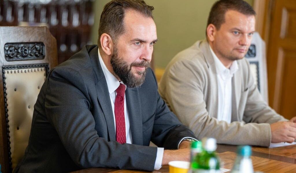 Новини України - Польща готує пакет військової допомоги Україні на €200 млн