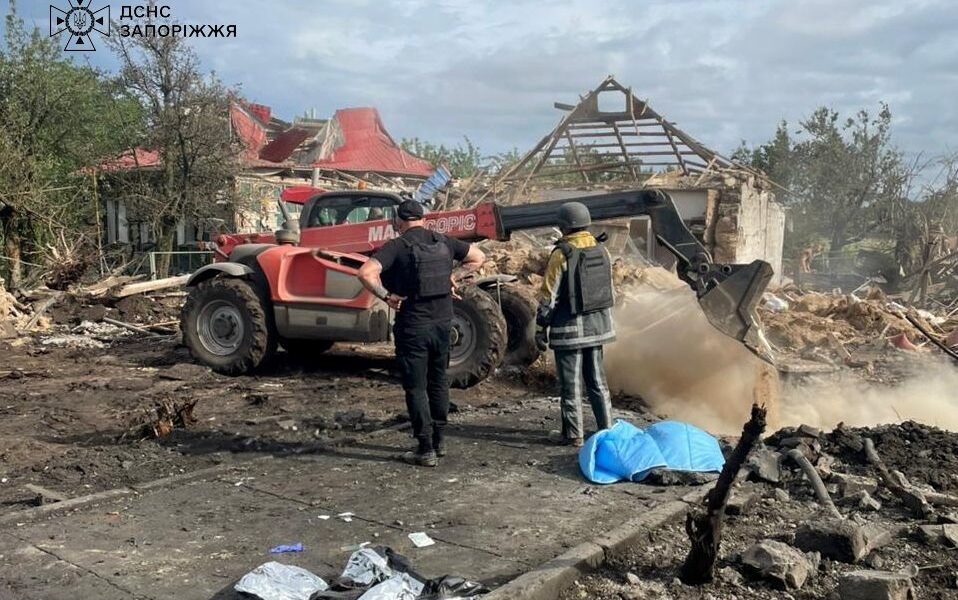 Новини України - Росіяни скинули авіабомби на Запорізьку область, є загиблі