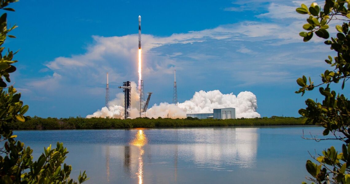 Технології - SpaceX вивела на орбіту супутник GPS