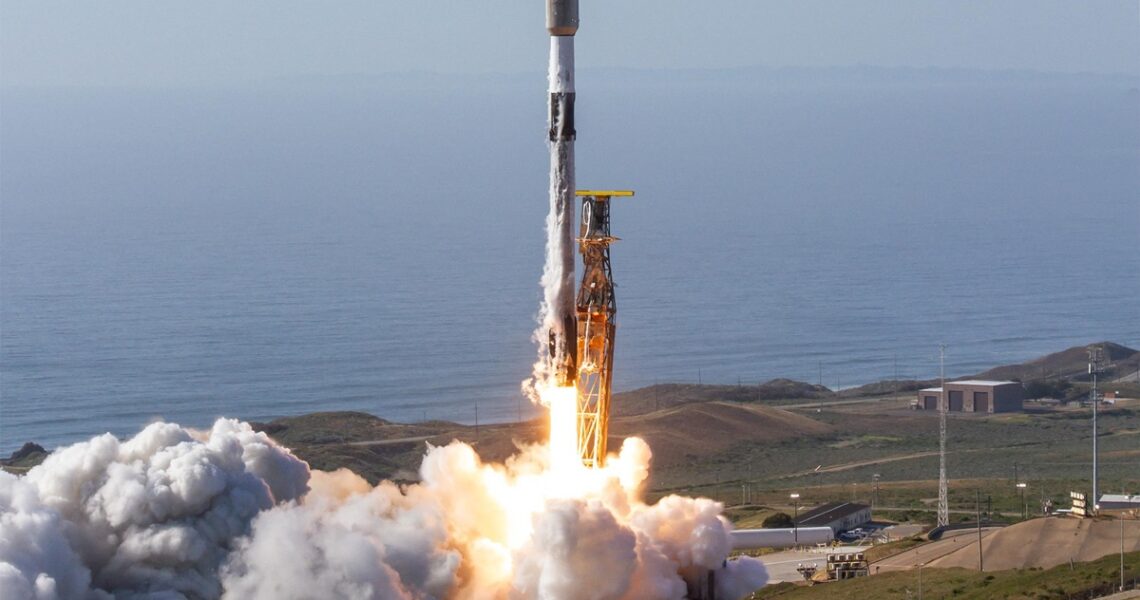 Технології - SpaceX запустила дві ракети за шість годин