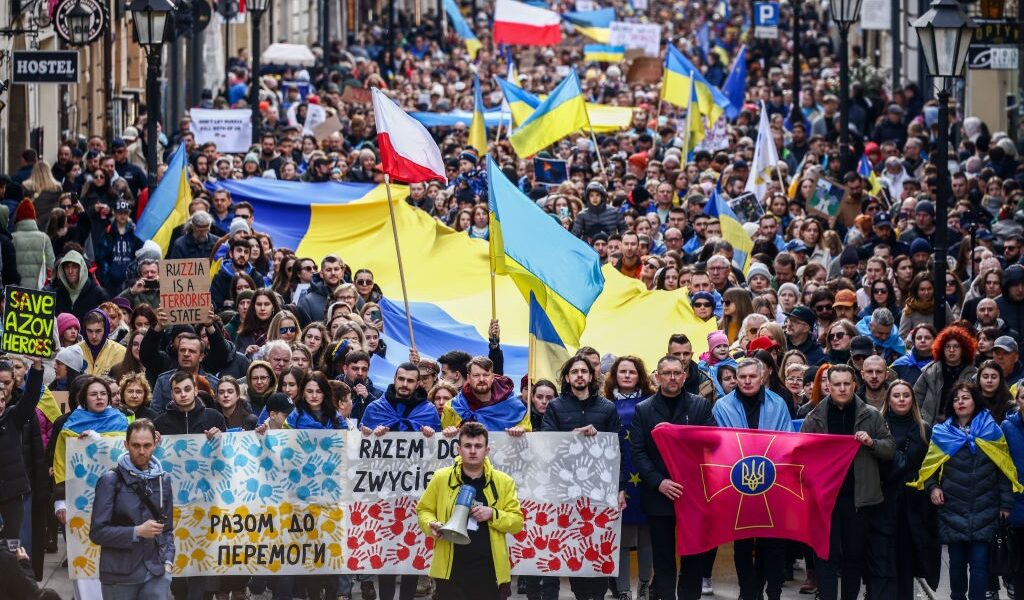 Новини України - Стало відомо, скільки українців готові назавжди залишаться в Польщі
