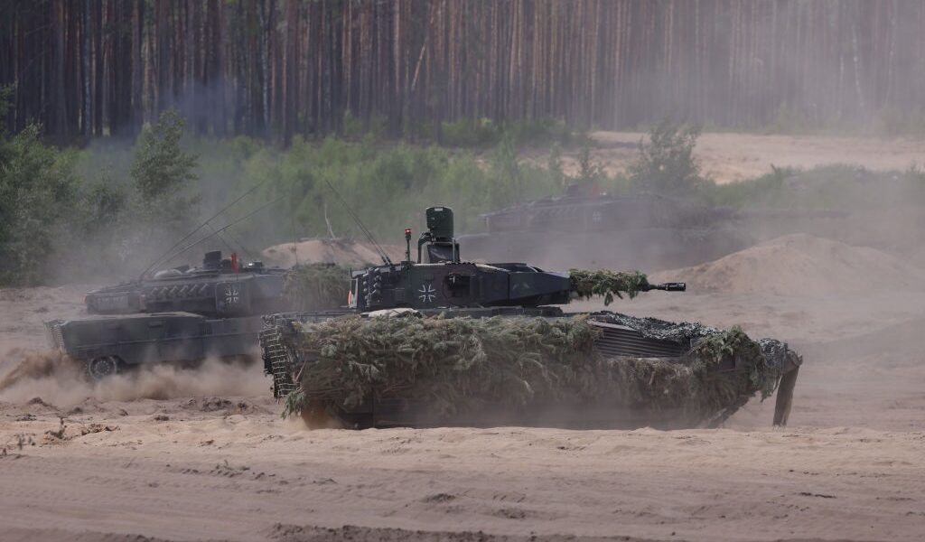 Новини світу - "Стримування РФ": Німеччина наростить число танкової бригади в Литві
