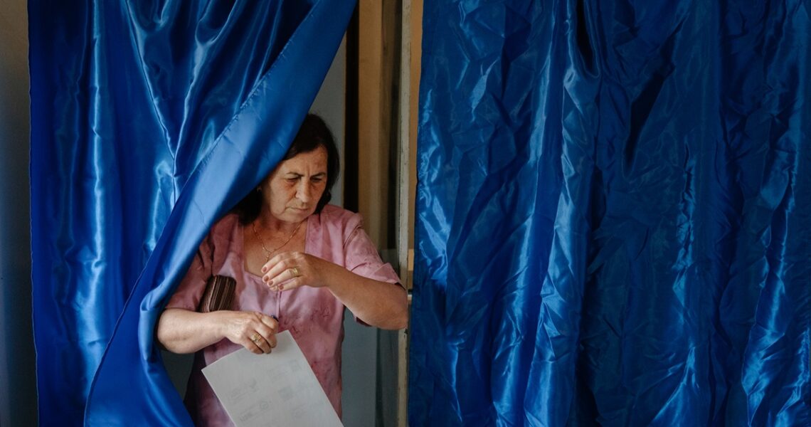 Новини світу - У Румунії підрахували 96% голосів: результати