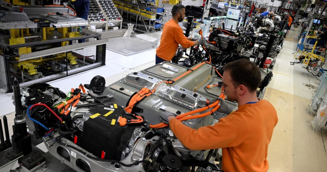 Новини бізнесу - У Volvo анонсували звільнення 3000 працівників
