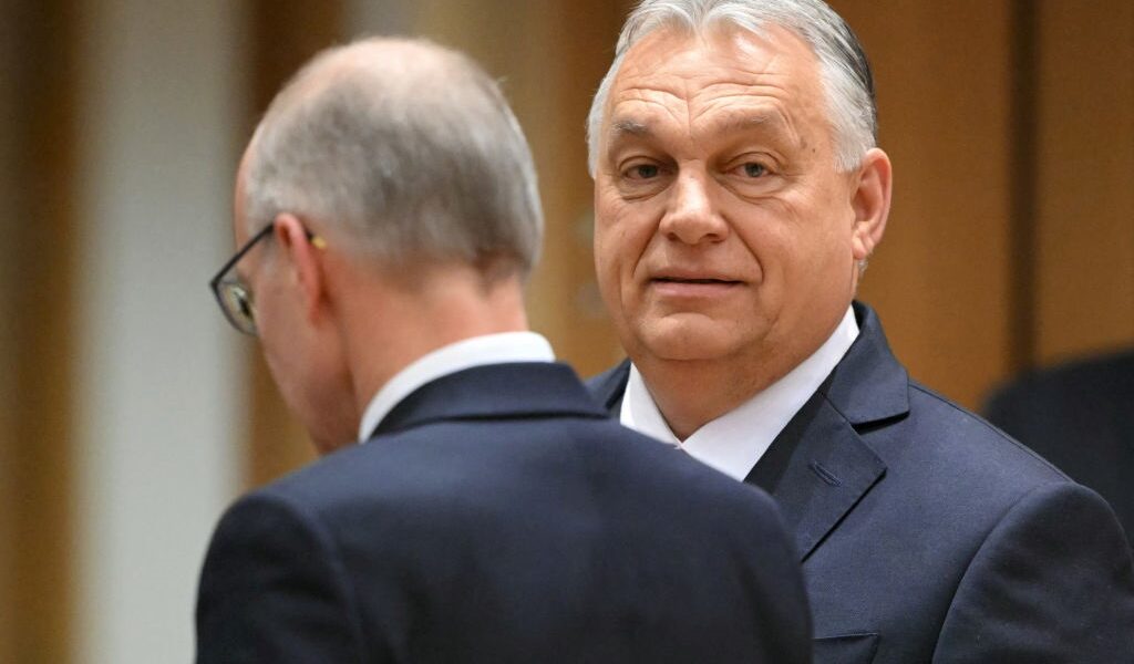 Новини політики - Угорщина давно шпигує за Україною - журналіст
