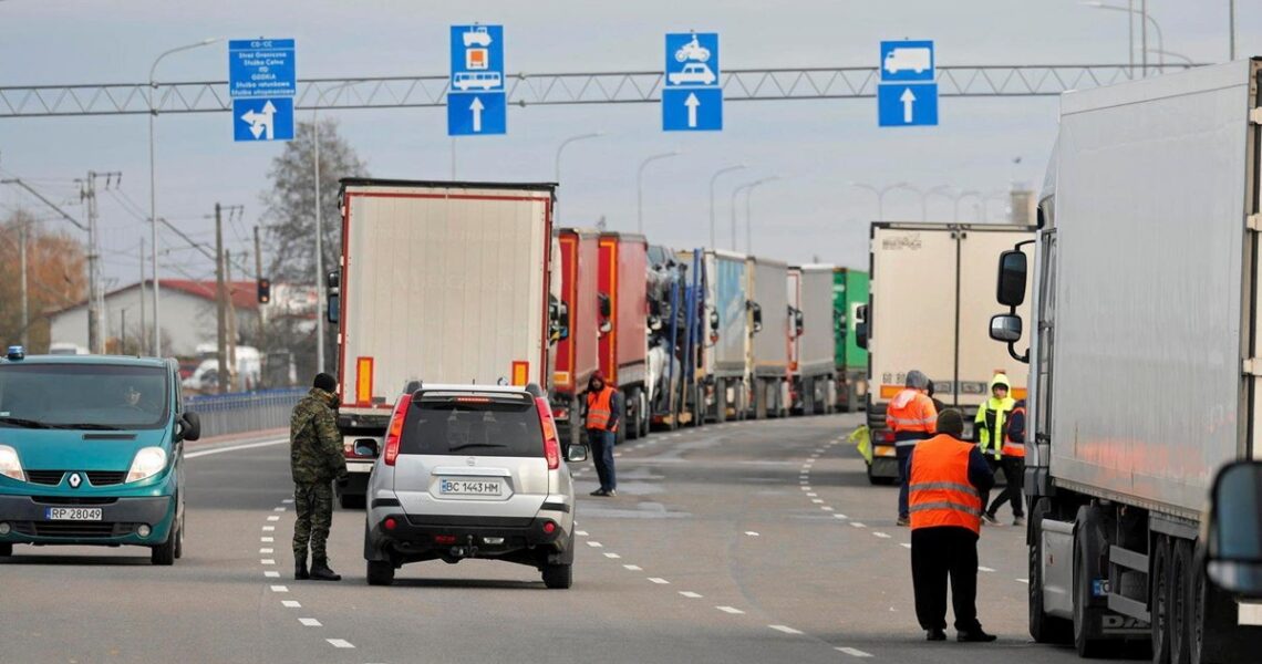 Новини України - Україна закликала Польщу до переговорів із перевізниками