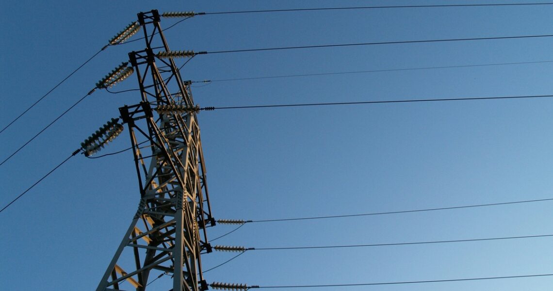 Новини України - В Раді попереджають про дефіцит електрики влітку