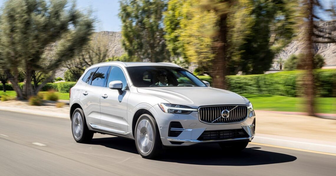 Авто новини - Volvo відкликає понад 413 тисяч авто в США через несправність камер