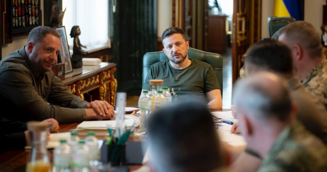 Новини України - Зеленський провів нараду щодо авіації