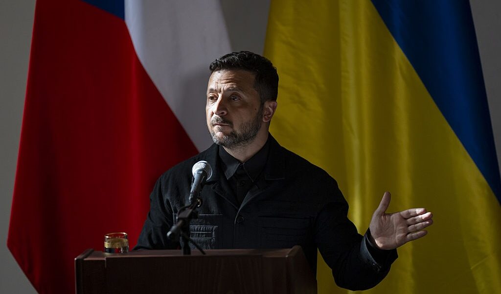 Новини України - Зеленський відреагував на можливу "загрозу" чеській ініціативі