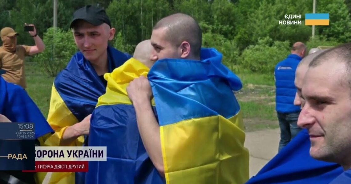 НАШІ ВДОМА! Перші хвилини на рідній землі звільнених з полону воїнів