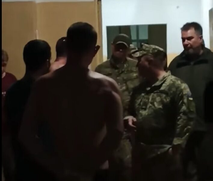 Новини України - Бунт мобілізованих у Києві: всі подробиці