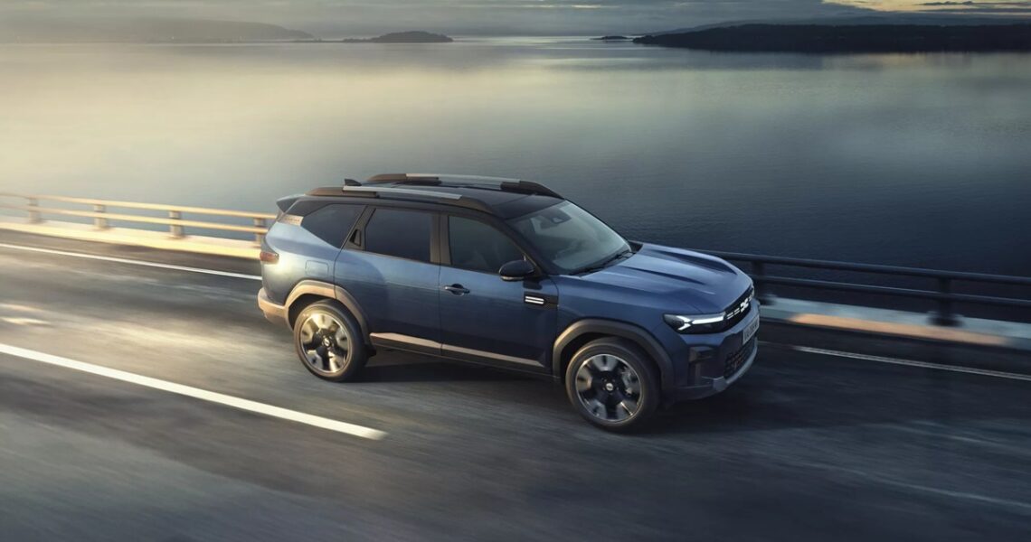 Авто новини - Dacia представила кросовер із запасом ходу 1450 км
