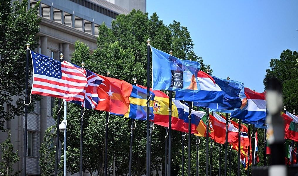 Новини світу - Країни НАТО затвердили витрати у 5% ВВП на оборону