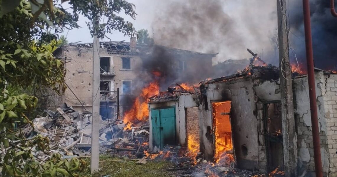 Новини України - На Донеччині четверо поранених через російський авіаудар