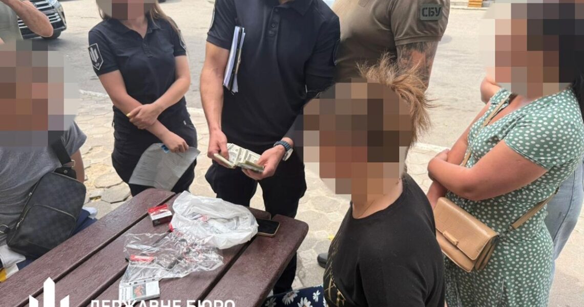 Новини України - На Одещині правоохоронець разом із матір’ю переправляв ухилянтів за кордон
