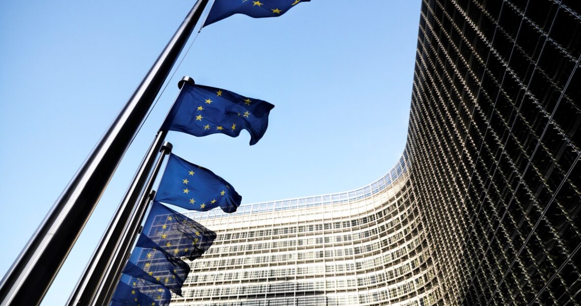 Новини світу - Посли ЄС підтримали €300 млн для української оборонки