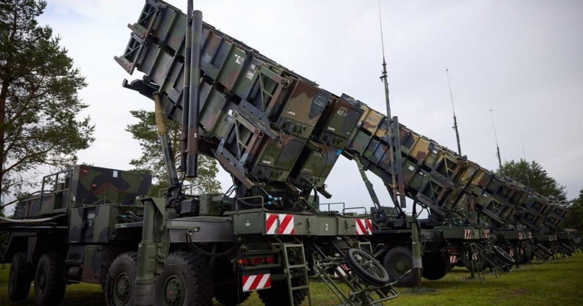 Новини України - ППО знищила майже 430 російських дронів і ракет