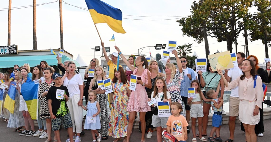 Новини світу - Продовжать востаннє: що відомо про захист українських біженців в ЄС