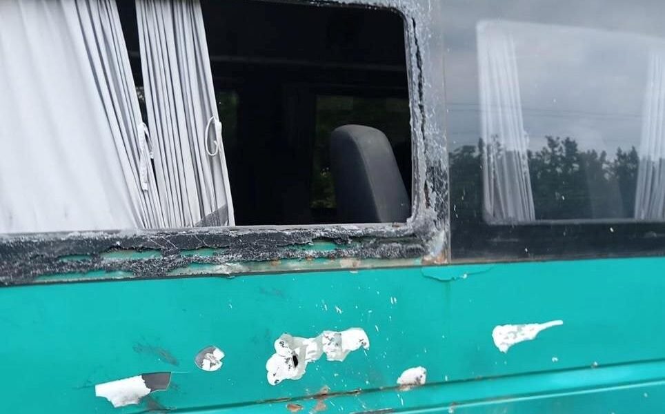Новини України - Росіяни атакували евакуаційний автобус під Дніпром