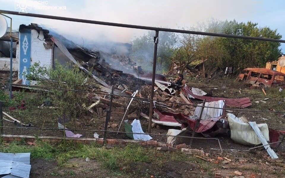 Новини України - Росіяни вдарили по селу на Запоріжжі: загинули троє жінок