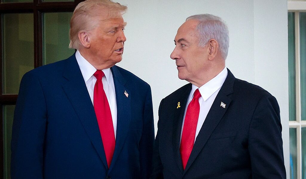 Новини світу - Трамп назвав Нетаньягу "героєм війни" і розкритикував суд над ним