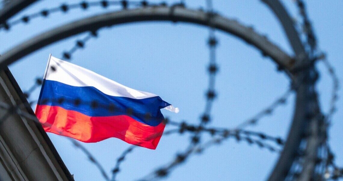 Новини світу - Трамп відклав санкції проти Росії, а ЄС продовжив обмеження за Крим