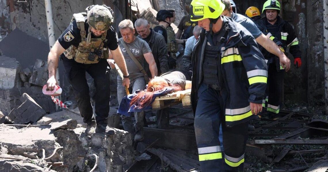 Новини України - У Дніпрі понад 20 постраждалих через атаку Росії