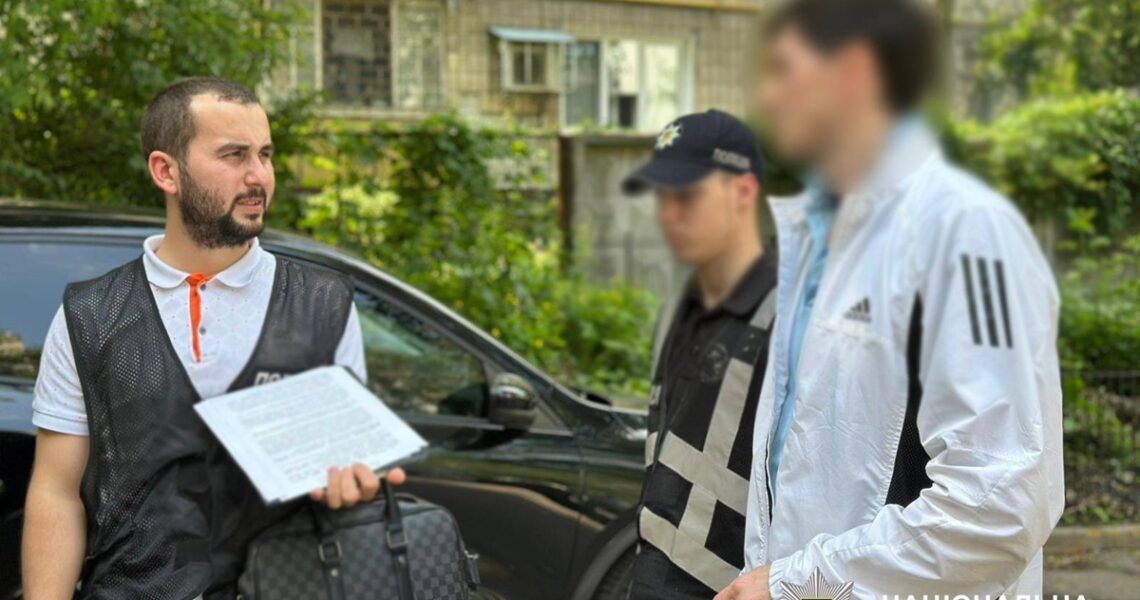 Новини Києва - У Києві чоловік підпал авто військового на замовлення РФ