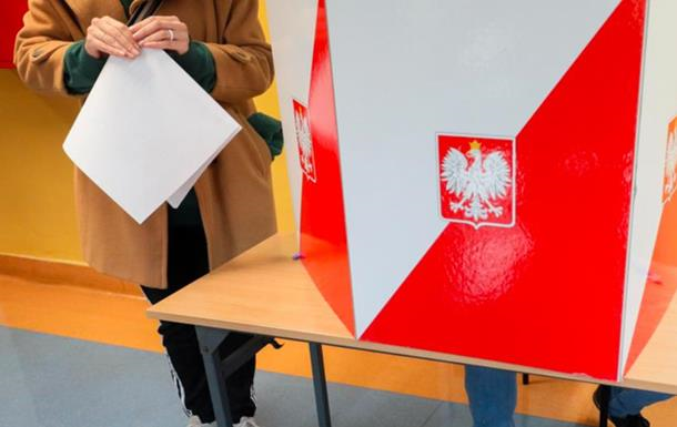 Новини світу - У Польщі Верховний суд дозволив перерахунок голосів на виборах у 13 комісіях