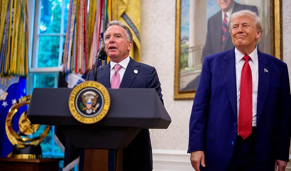 Новини світу - У Трампа переконують, що знищили "ядерку" Ірану