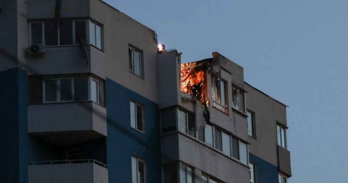 Новини України - З'явилися фото наслідків атаки на Харків