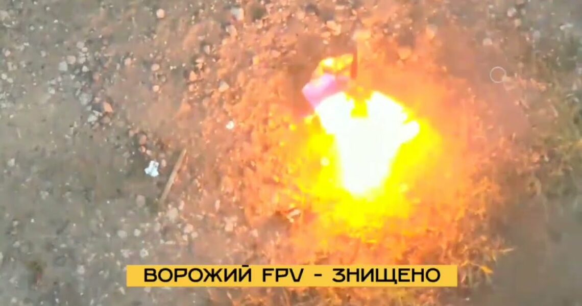 🤞❌ "ФЕНІКС" знищує гармату ворога, відмінусовує піхоту — бойова робота прикордонного підрозділу