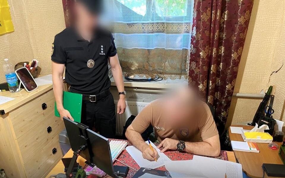 Новини України - Двох комбатів ЗСУ і начштабів спіймали на незаконних виплатах