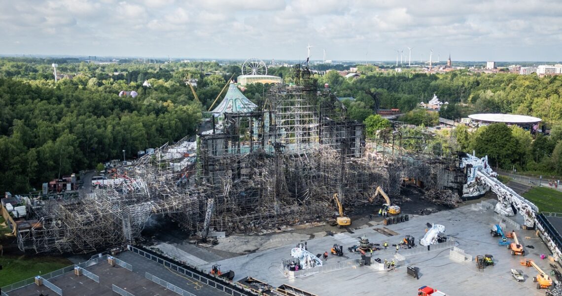 Новини світу - Головна сцена Tomorrowland згоріла за два дні до старту