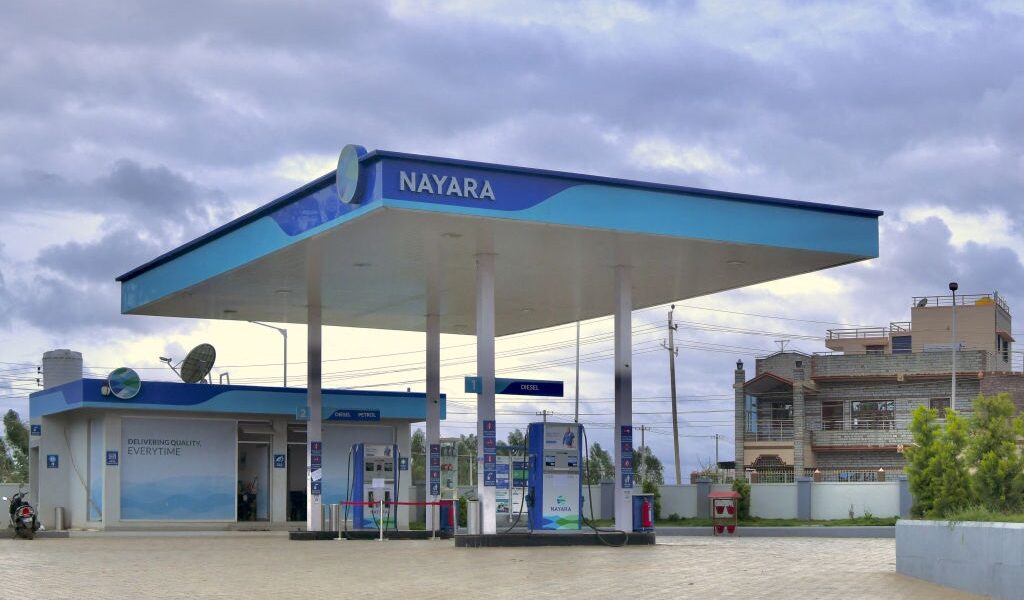 Новини світу - Індійський НПЗ змінив умови продажу на тлі нових санкцій ЄС