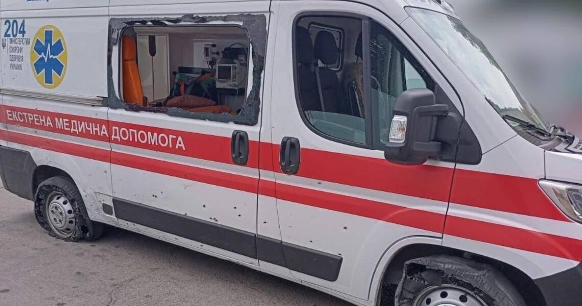 Новини України - На Херсонщині росіяни дроном атакували "швидку"