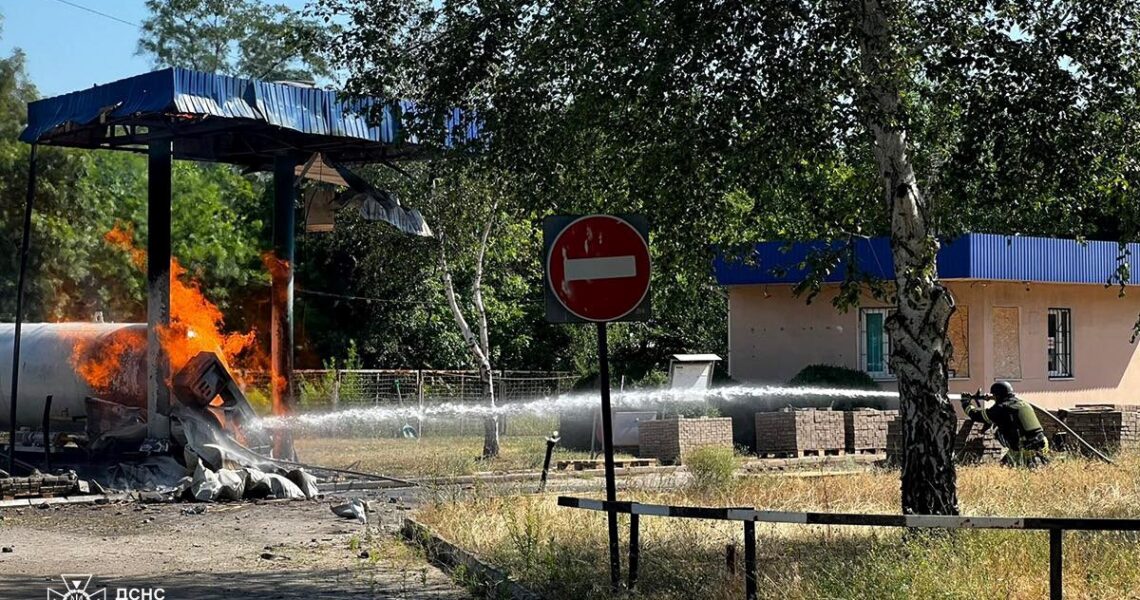 Новини України - Росіяни атакували дроном АЗС у Марганці